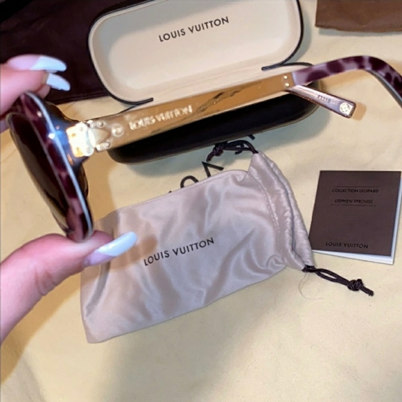Leapard Louis Vuitton Sunglasses - Picture 3 of 8